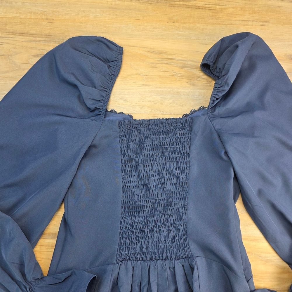 ☔️🩵⏭️NWT Blue Sweetheart Neck Long Sleeve Dress Medium - Picture 8 of 16